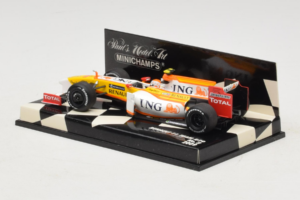Renault R29 #8 N. Piquet Jr. F1 2009 Minichamps 1:43 400090008 Metaal — afbeelding 3 van 5