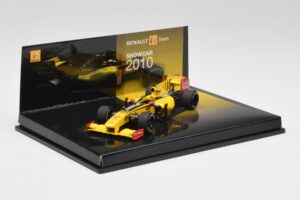 Renault R30 #10 R. Kubica F1 2010 Minichamps 1:43 576410 Metaal — afbeelding 2 van 4