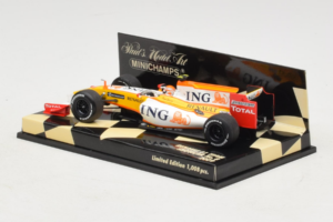 Renault R29 #8 N. Piquet Jr. Showcar F1 2009 Minichamps 1:43 400090078 Metaal — afbeelding 3 van 5