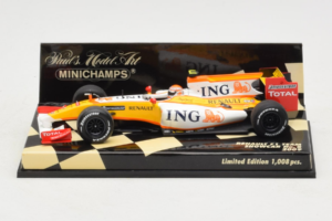 Renault R29 #8 N. Piquet Jr. Showcar F1 2009 Minichamps 1:43 400090078 Metaal