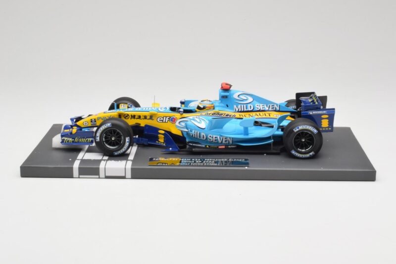 Renault R26 #1 F. Alonso China GP 2006 Minichamps 1:18 117061601 Hars