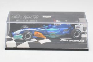 Sauber C24 J. Villeneuve F1 2005 Minichamps 1:43 400050011 Metaal — afbeelding 4 van 5