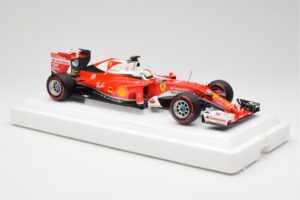 Scuderia Ferrari SF16-H #5 S. Vettel Italian GP 2016 BBR 1:18 BBR181625 Metaal — afbeelding 4 van 7