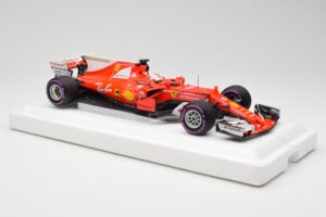 Scuderia Ferrari SF70H #5 S. Vettel Winner Australian GP 2017 BBR 1:18 BBR181705 Metaal — afbeelding 4 van 7