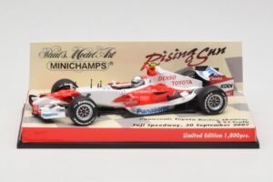 Toyota TF107 #12 J. Trulli Showcar 2007 Minichamps 1:43 403070082 Metaal