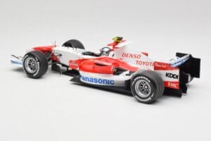 Toyota TF107 #12 J. Trulli F1 Launch Livery 2007 Minichamps 1:18 AM601321 Metaal — afbeelding 5 van 6