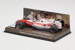 Toyota TF109 Panasonic Toyota Racing #9 J. Trulli F1 2009 Minichamps 1:43 AM62130 Metaal — afbeelding 3 van 5