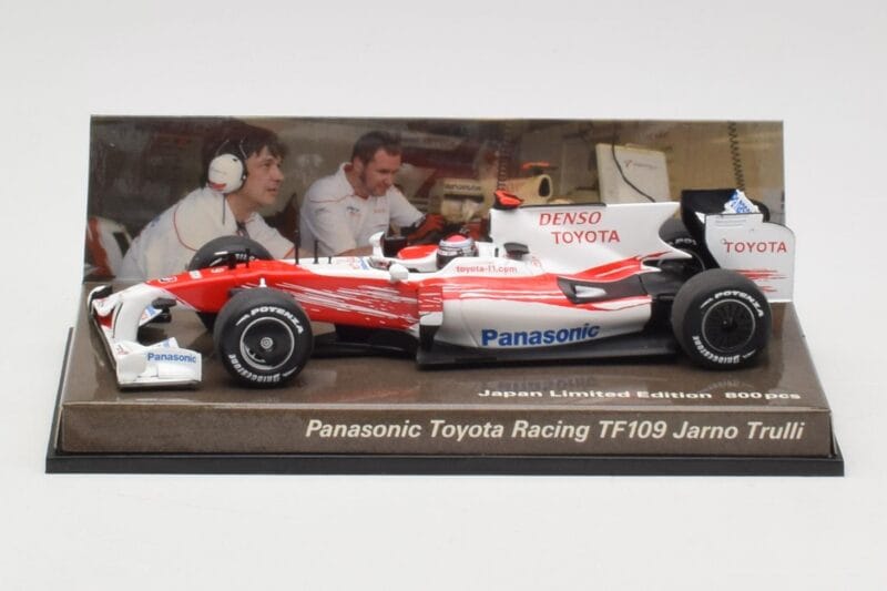 Toyota TF109 Panasonic Toyota Racing #9 J. Trulli F1 2009 Minichamps 1:43 AM62130 Metaal