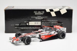 McLaren MP4-22 Mercedes #1 F. Alonso Showcar 2007 Minichamps 1:18 533071871 Metaal — afbeelding 6 van 6