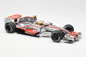 McLaren MP4-22 Mercedes #2 L. Hamilton 2007 Dealer Edition Minichamps 1:18 530071802 Metaal — afbeelding 4 van 6
