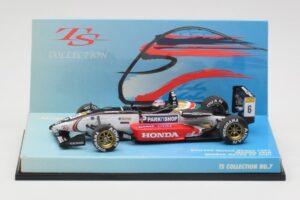 Dallara F301 Mugen Honda T. Sato Macau GP Winner 2001 Minichamps 1:43 518014306 Metaal
