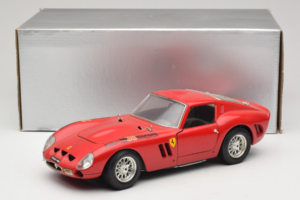 Ferrari 250 GTO Rood Bburago 1:18 B003 Metaal — afbeelding 8 van 8