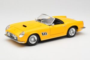Ferrari 250 GT California Spider Geel Hot Wheels 1:18 23905 Metaal