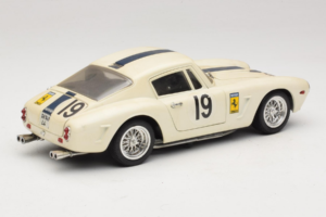 Ferrari 250 GT SWB Berlinette #19 Tour de France Automobile 1961 Eagles Race 1:18 6500 Metaal — afbeelding 3 van 8