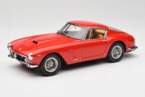 Ferrari 250 GT SWB Rood CMC 1:18 M-046 Metaal