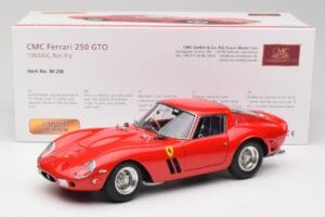 Ferrari 250 GTO London Show Rood CMC 1:18 M-256 Metaal — afbeelding 6 van 6