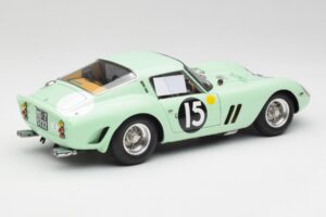 Ferrari 250 GTO #15 S. Moss / G. Hill Goodwood 1962 CMC 1:18 M-247 Metaal — afbeelding 2 van 6