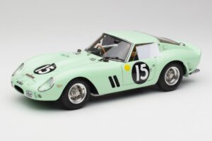 Ferrari 250 GTO #15 S. Moss / G. Hill Goodwood 1962 CMC 1:18 M-247 Metaal