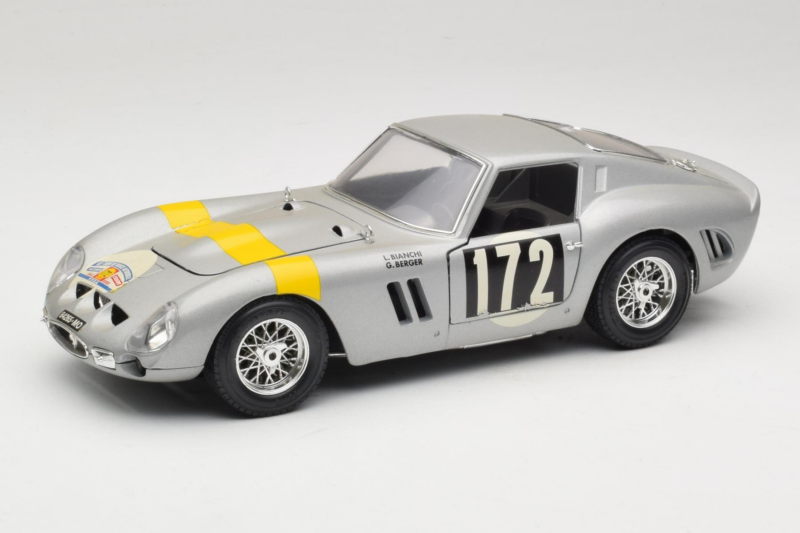 Ferrari 250 GTO #172 L. Bianchi / G. Berger Tour de France 1962 Zilver Gelimiteerde Editie Bburago 1:18 3011-S1 Metaal