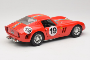 Ferrari 250 GTO #19 Rood Strepen 1962 Bburago 1:18 3011-P3 Metaal — afbeelding 3 van 8