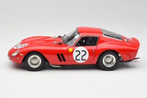 Ferrari 250 GTO #22 Beurlys / Elde / Mason 24 Hours of Le Mans 1962 CMC 1:18 M-253 Metaal — afbeelding 3 van 6