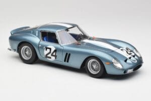 Ferrari 250 GTO #24 P. Rodriguez 12 Hours of Sebring GT3.0 Winner 1962 Kyosho 1:18 08438D Metaal — afbeelding 6 van 8