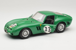 Ferrari 250 GTO #33 Groen Bburago 1:18 3011-G1 Metaal — afbeelding 2 van 8