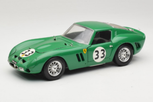 Ferrari 250 GTO #33 Groen Bburago 1:18 3011-G1 Metaal