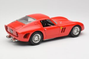 Ferrari 250 GTO Rood Bburago 1:18 3011 Metaal — afbeelding 3 van 8