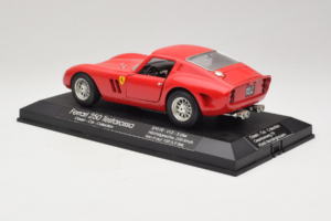 Ferrari 250 GTO Rood Replacement Stand Exclusive Cars 1:18 EC005 Metaal — afbeelding 7 van 8