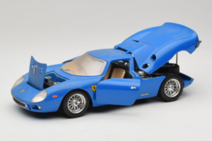 Ferrari 250 LM Blauw Bburago 1:18 3033-B1 Metaal — afbeelding 2 van 8