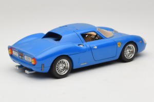 Ferrari 250 LM Blauw Bburago 1:18 3033-B1 Metaal — afbeelding 3 van 8