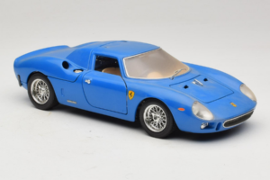Ferrari 250 LM Blauw Bburago 1:18 3033-B1 Metaal — afbeelding 6 van 8