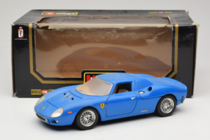 Ferrari 250 LM Blauw Bburago 1:18 3033-B1 Metaal — afbeelding 8 van 8