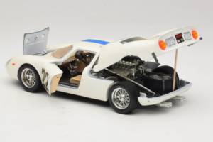 Ferrari 250 LM #22 Wit 1965 Bburago 1:18 3333-W1 Metaal — afbeelding 5 van 8