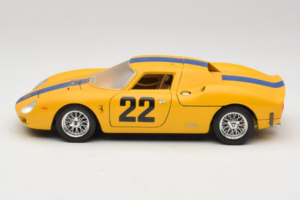 Ferrari 250 LM #22 Geel 1965 Bburago 1:18 3333-Y1 Metaal — afbeelding 4 van 8