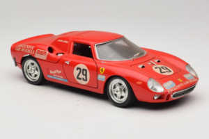 Ferrari 250 LM #29 Owens / Jones Monza 1992 Gelimiteerde Editie Bburago 1:18 3033-P3 Metaal — afbeelding 6 van 8