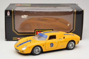 Ferrari 250 LM #9 Geel 1965 Bburago 1:18 3033-Y1 Metaal — afbeelding 8 van 8