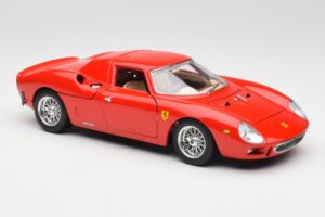 Ferrari 250 Le Mans Rood Bburago 1:18 3033 Metaal — afbeelding 6 van 8