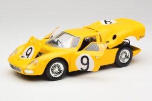 Ferrari 250 LM #21 M. Gregory / J. Rindt NART 24 Hours of Le Mans Winner 1965 Hot Wheels 1:18 25729 Metaal — afbeelding 2 van 8
