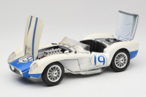 Ferrari 250 Testa Rossa #19 Wit Replacement Box 1957 Bburago 1:18 3007-R5 Metaal — afbeelding 2 van 8