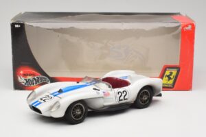 Ferrari 250 Testa Rossa #22 P. Hill / O. Gendebien 24 Hours of Le Mans 1958 Hot Wheels 1:18 29755 Metaal — afbeelding 8 van 8