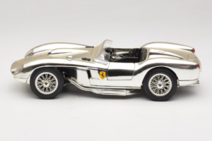 Ferrari 250 Testa Rossa Chrome Zilver Bburago 1:18 3007-C1 Metaal — afbeelding 4 van 8