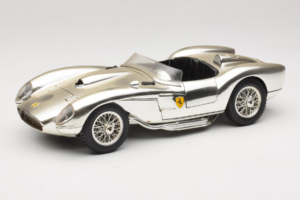 Ferrari 250 Testa Rossa Chrome Zilver Bburago 1:18 3007-C1 Metaal
