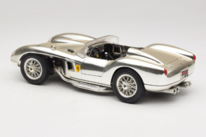 Ferrari 250 Testa Rossa Chrome Zilver Bburago 1:18 3007-C1 Metaal — afbeelding 7 van 8