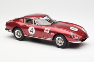 Ferrari 275 GTB/C #4 RAC Tourist Trophy 1966 CMC 1:18 M-213 Metaal — afbeelding 4 van 6