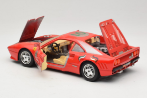 Ferrari 288 GTO #1 Rood 1984 Bburago 1:18 3027-P3 Metaal — afbeelding 5 van 8