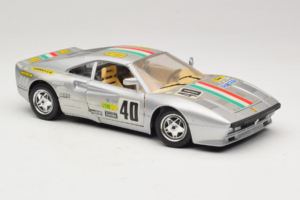 Ferrari 288 GTO #40 Zilver 1984 Bburago 1:18 3027-S1 Metaal — afbeelding 6 van 8