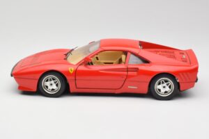 Ferrari 288 GTO Rood Bburago 1:18 3027 Metaal — afbeelding 4 van 8