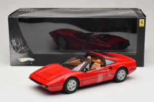 Ferrari 308 GTS Rood Star Collection Magnum P.I. Hot Wheels 1:18 P9908 Metaal — afbeelding 6 van 6